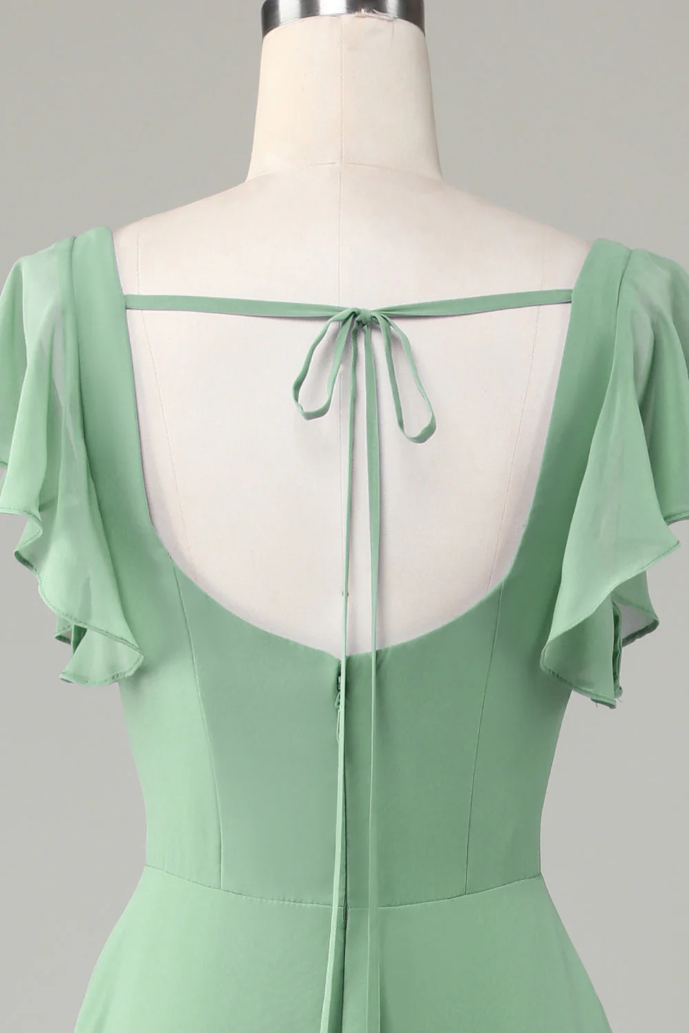 Robe de demoiselle d’honneur matcha à col carré avec volants - Image 5