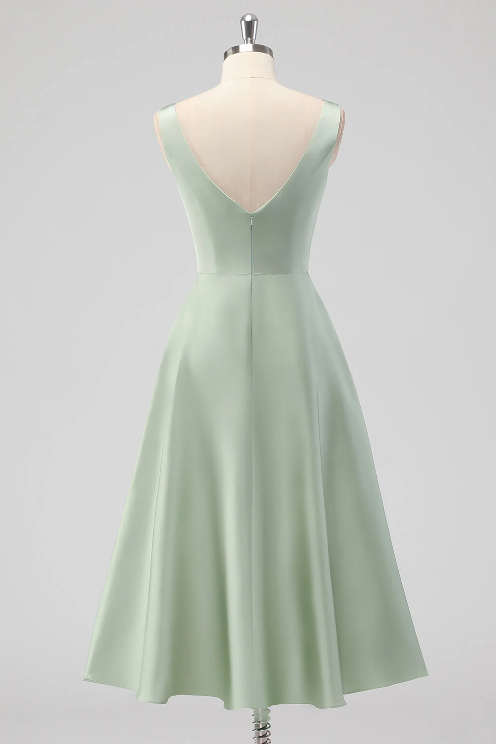Robe de demoiselle d’honneur midi en satin à col carré trapèze vert sauge - Image 2