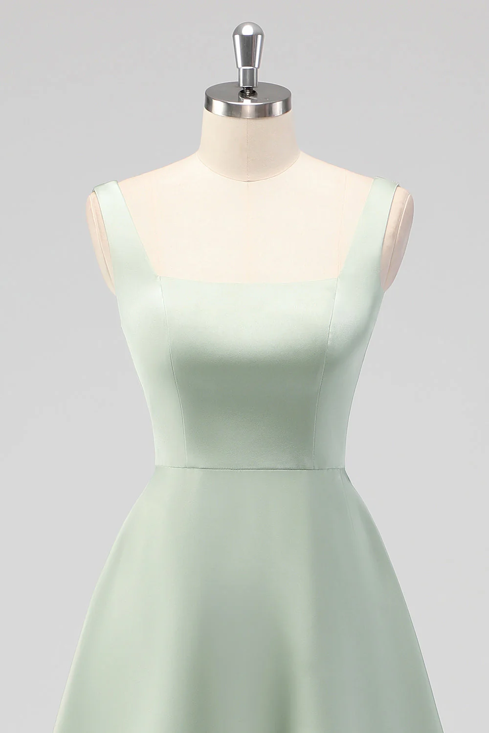 Robe de demoiselle d’honneur midi en satin à col carré trapèze vert sauge - Image 4