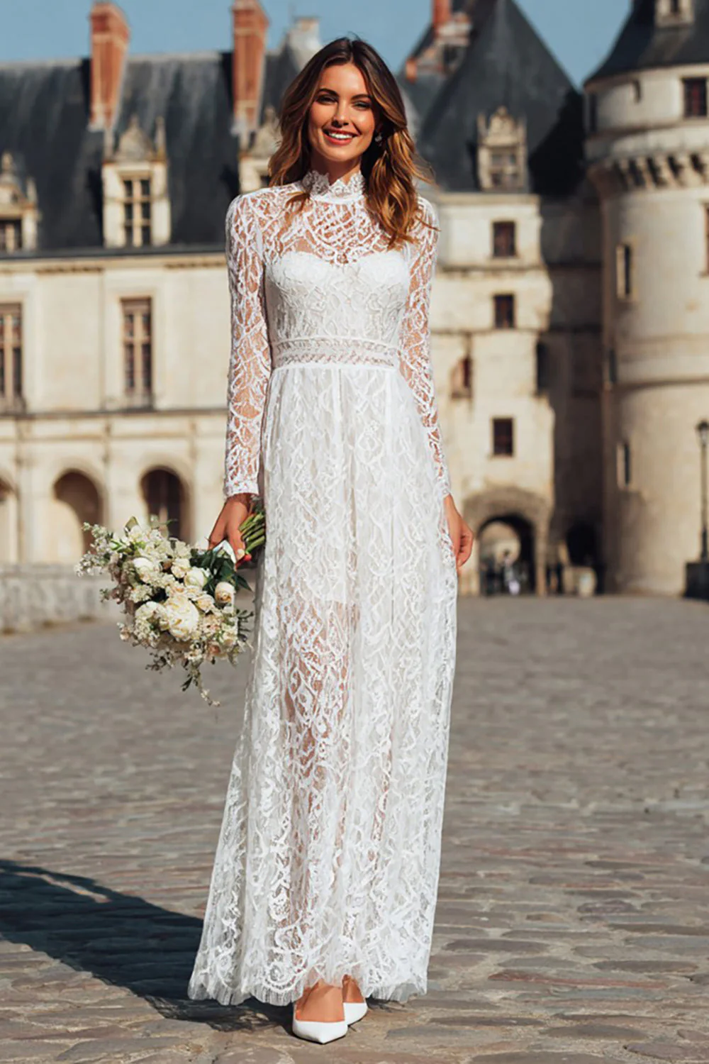 Robe de fiançailles à manches longues à col haut en dentelle ivoire