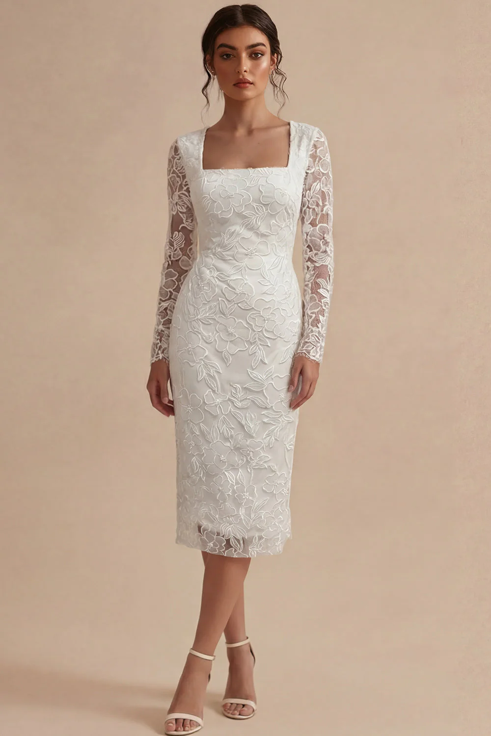 Robe de fiançailles bohèmes blanches à manches longues à manches longues florales