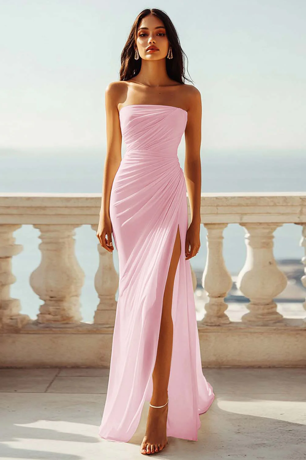 Robe de fiançailles de plage ivoire sans bretelles froncée en mousseline de soie avec fente - Image 10