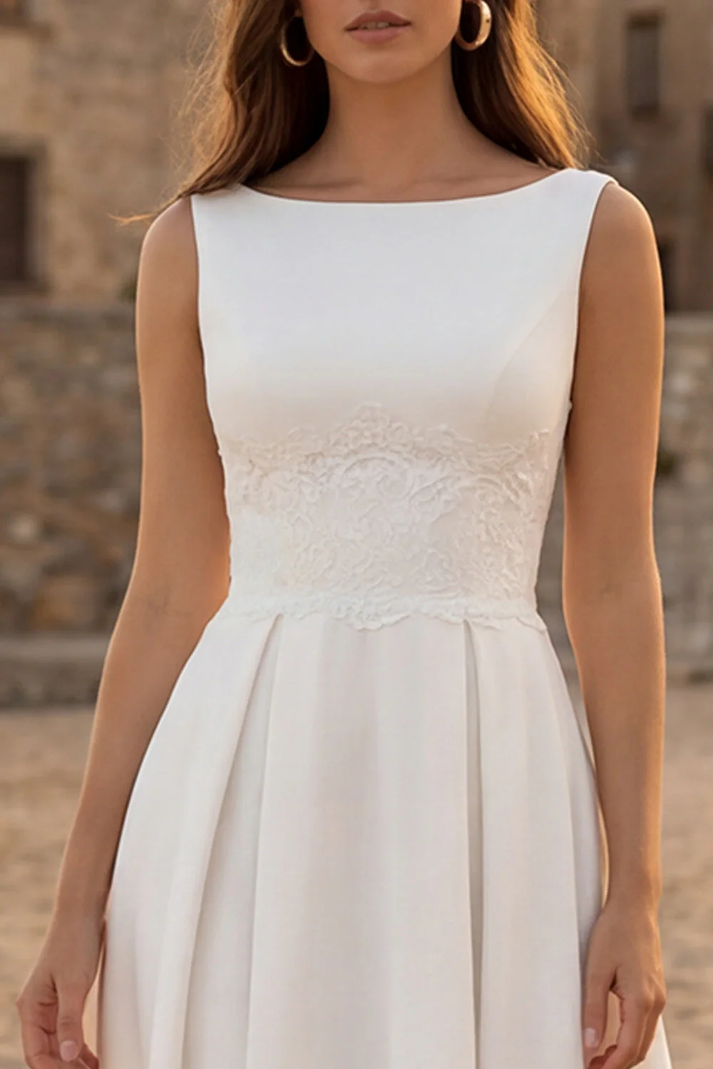 Robe de fiançailles Midi à col bateau ivoire avec des appliques - Image 3