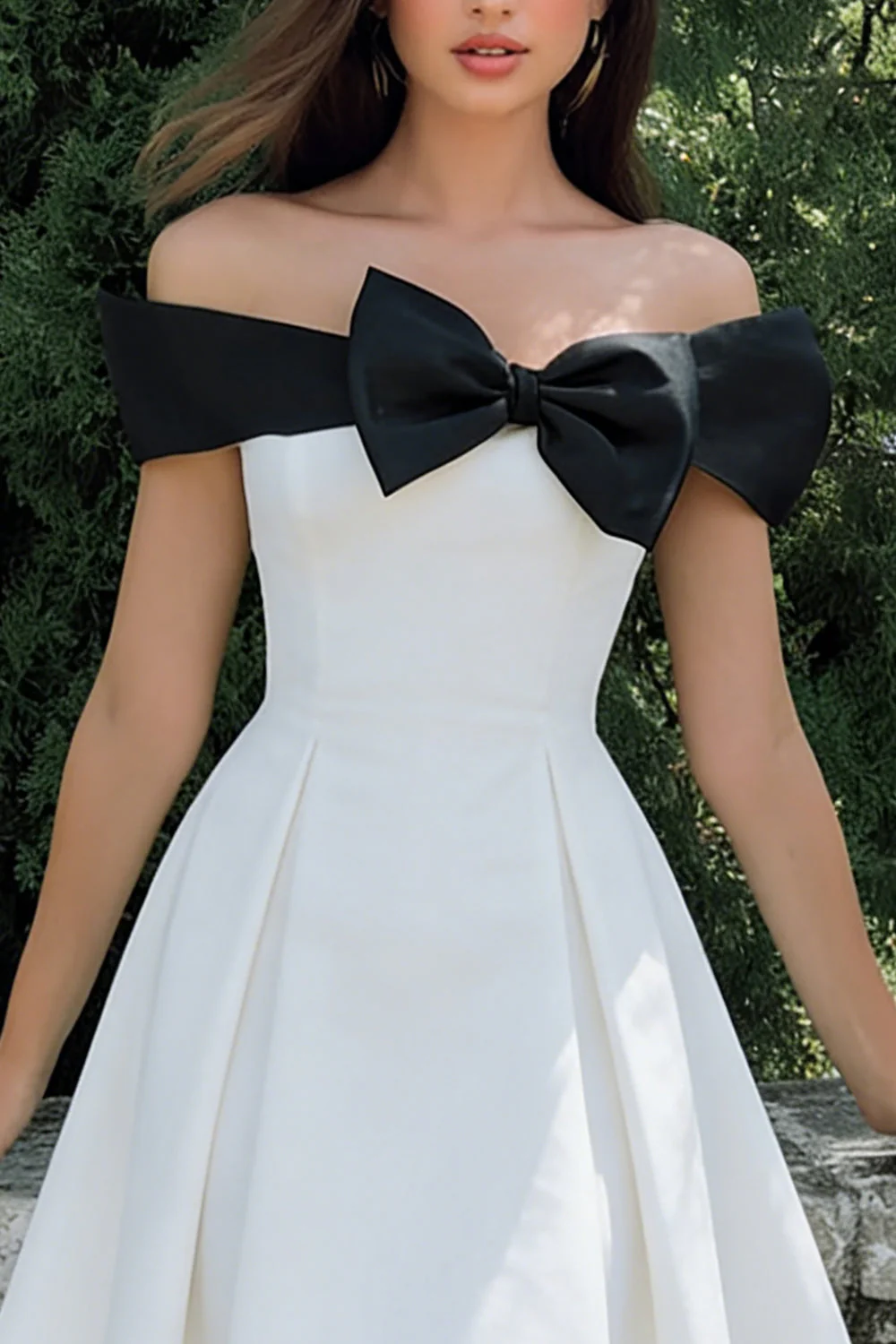 Robe de fiançailles Midi blanche à épaules décollées avec nœud - Image 3