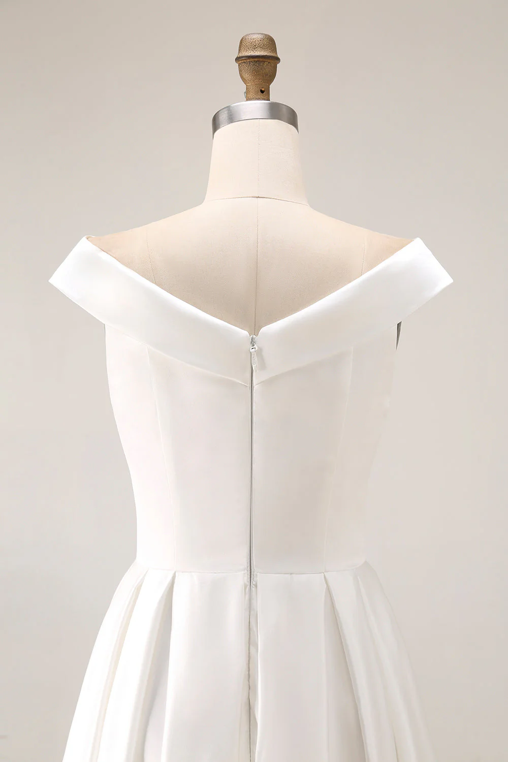 Robe de fiançailles Midi simple blanche décalée A Line - Image 8