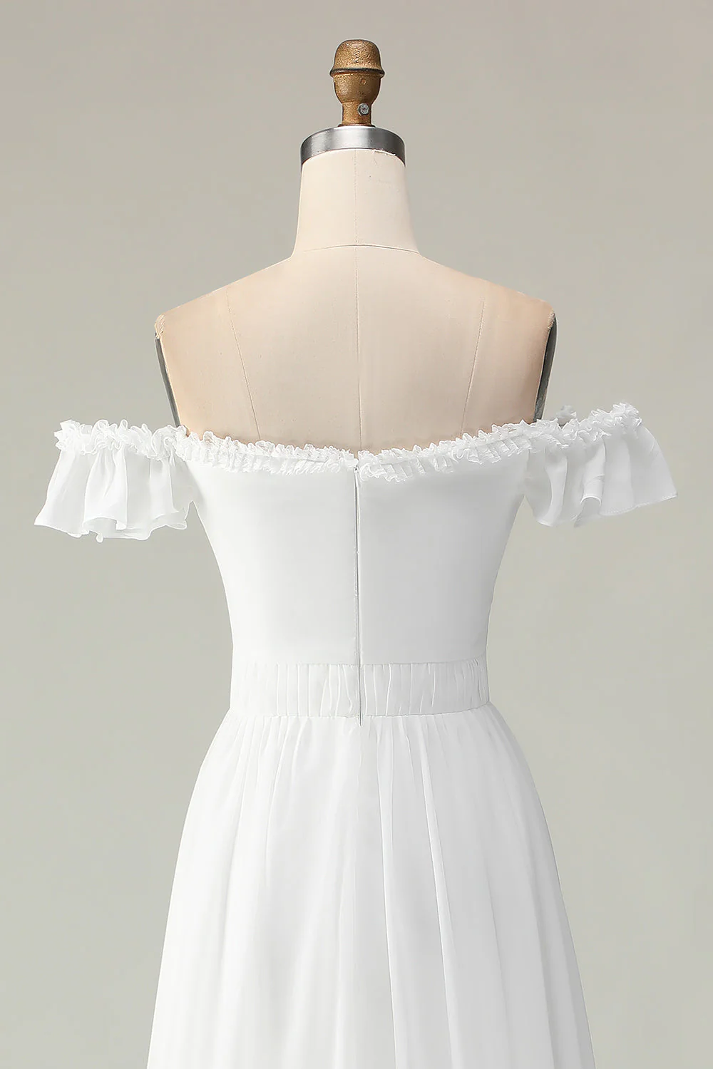Robe de graduation blanche à volants à épaules dénudées - Image 7
