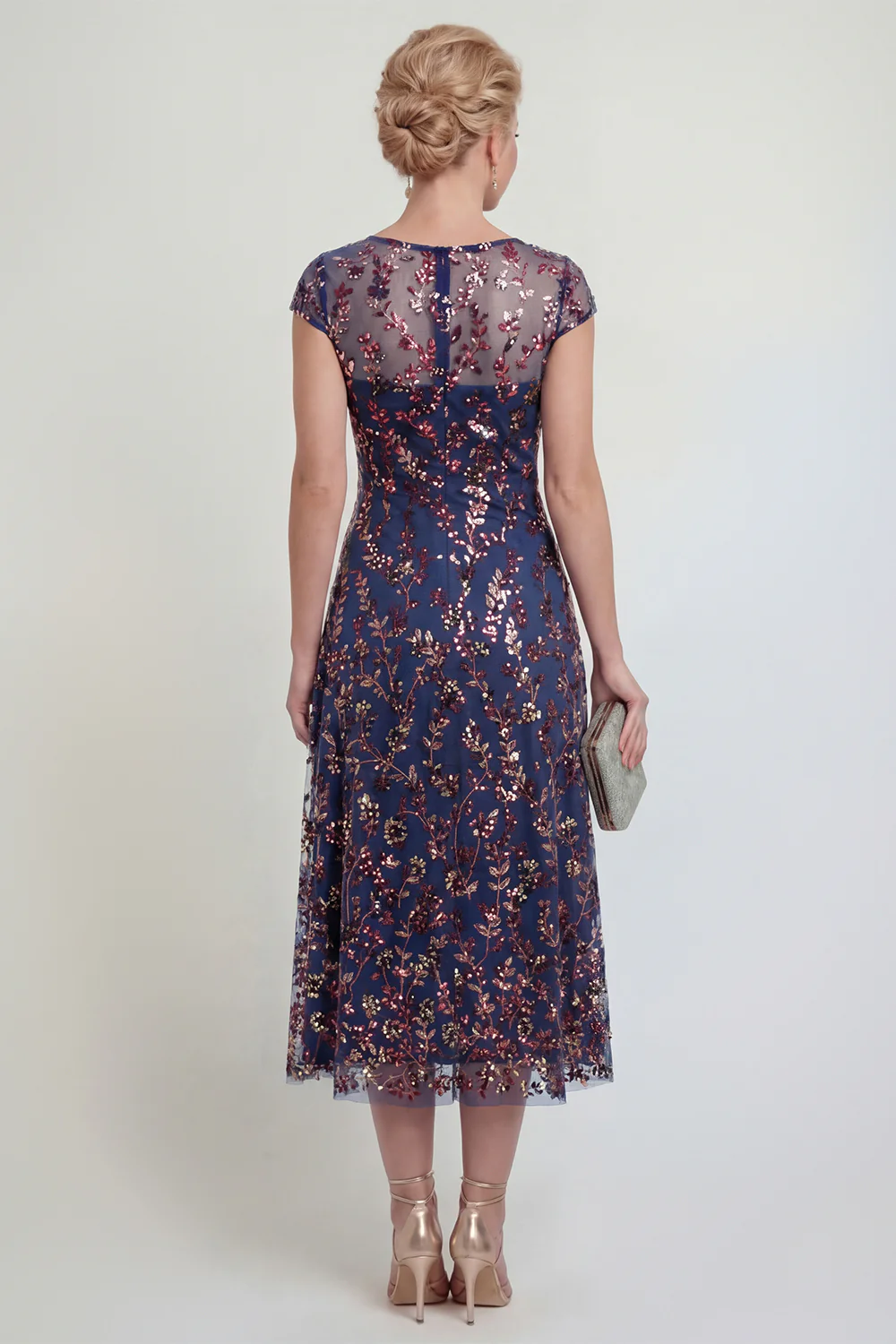Robe de la mère de la mariée à étui marine scintillante à paillettes à col bateau - Image 2