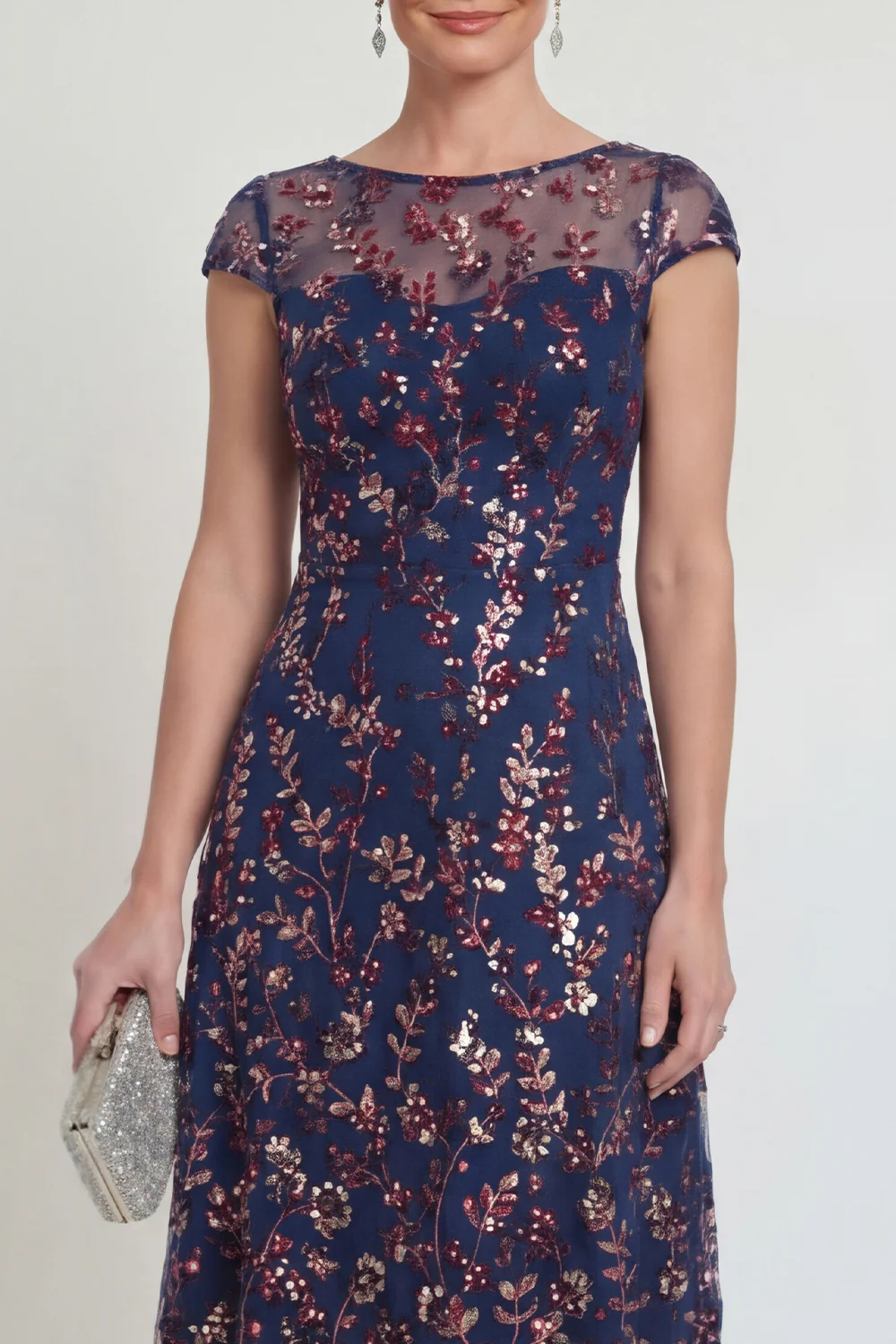 Robe de la mère de la mariée à étui marine scintillante à paillettes à col bateau - Image 3