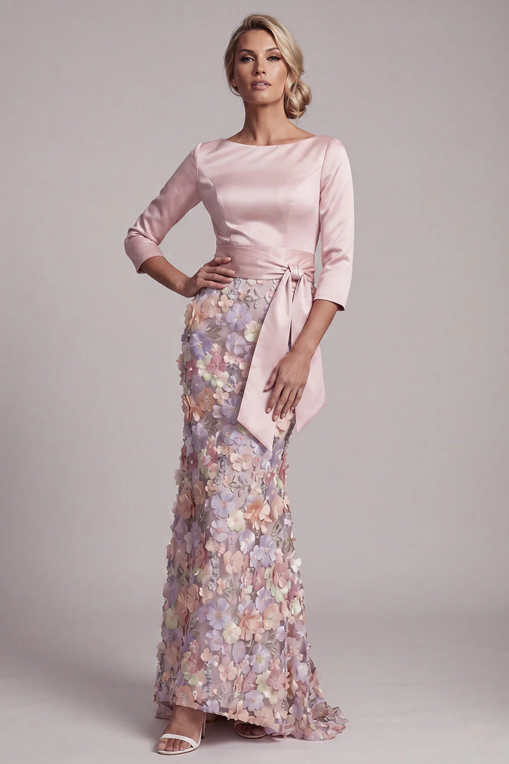 Robe de la mère de la mariée à fleurs à col bateau à col bateau longue sirène fleurie avec poches - Image 3