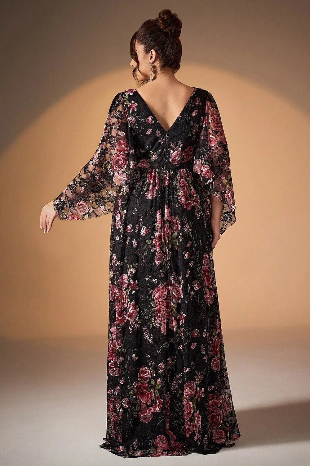 Robe de la mère de la mariée à manches longues à manches longues rose rose noire florale - Image 2
