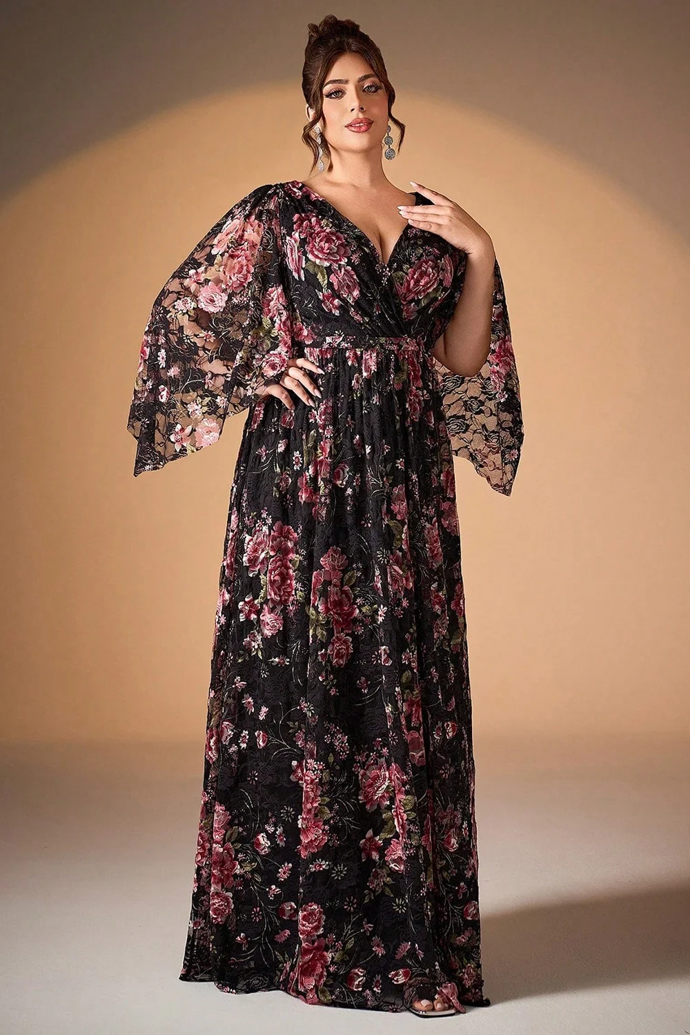 Robe de la mère de la mariée à manches longues à manches longues rose rose noire florale - Image 4