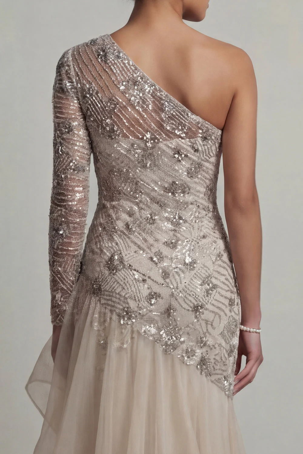 Robe de la mère de la mariée à une épaule à volants en forme de sirène blanche à sequins - Image 5