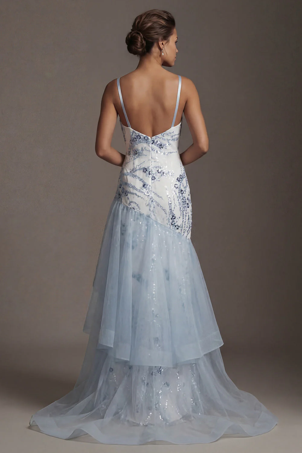 Robe de la mère de la mariée à volants en sirène bleu clair à sequins - Image 2