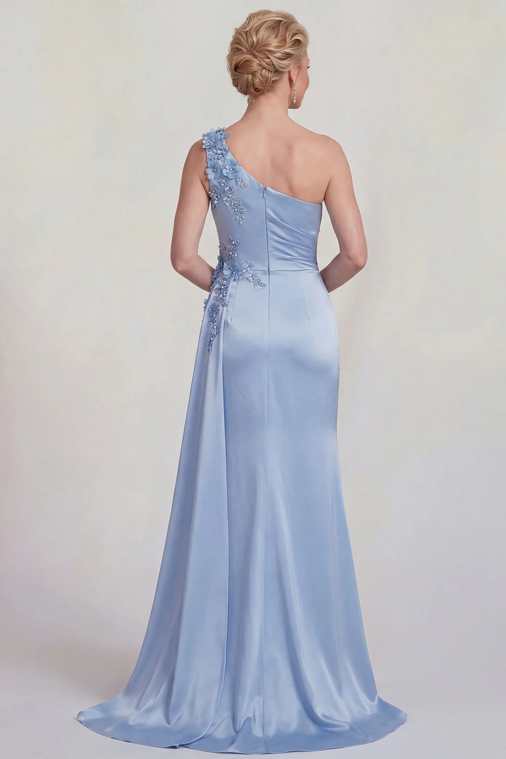 Robe de la mère de la mariée en satin appliquée sur une épaule en sirène bleue avec fente - Image 5