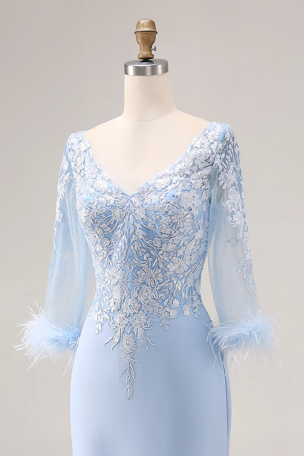 Robe de la mère de la mariée sirène à col V bleu ciel avec manches - Image 6