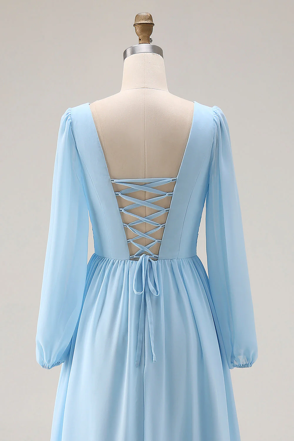 Robe de mariage bleu ciel à cheval à manches longues à col en V à fête - Image 5