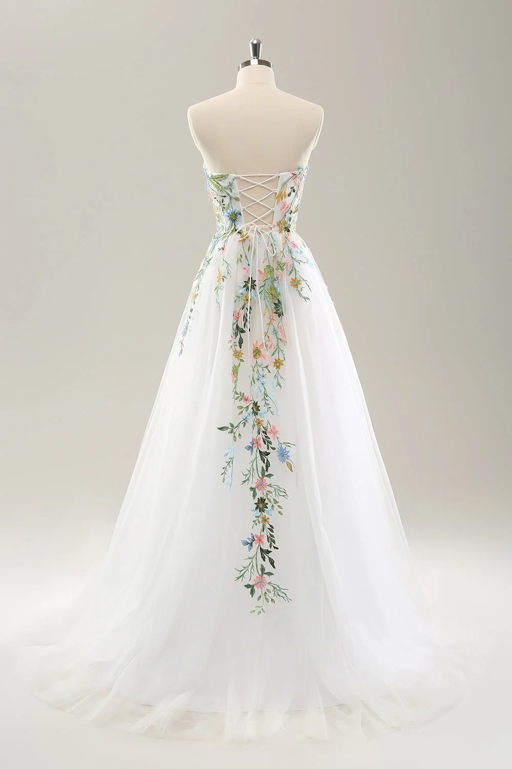 Robe de mariée blanche en tulle sans bretelles longue fendue avec des fleurs 3D - Image 4