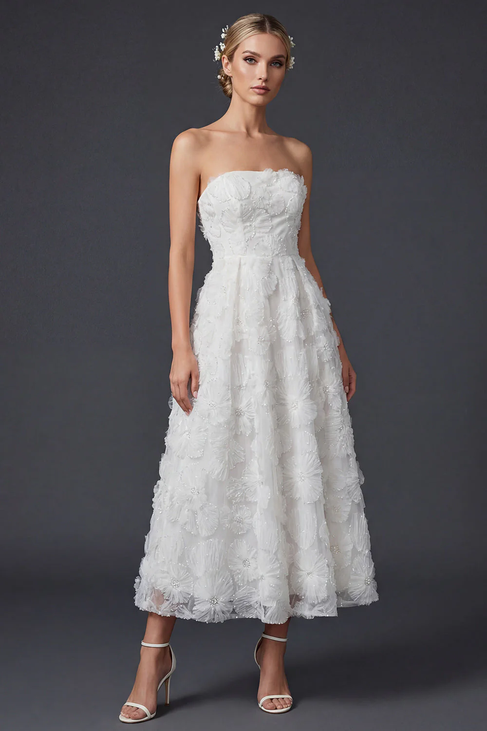 Robe de mariée blanche longue sans bretelles A Line avec fleurs 3D