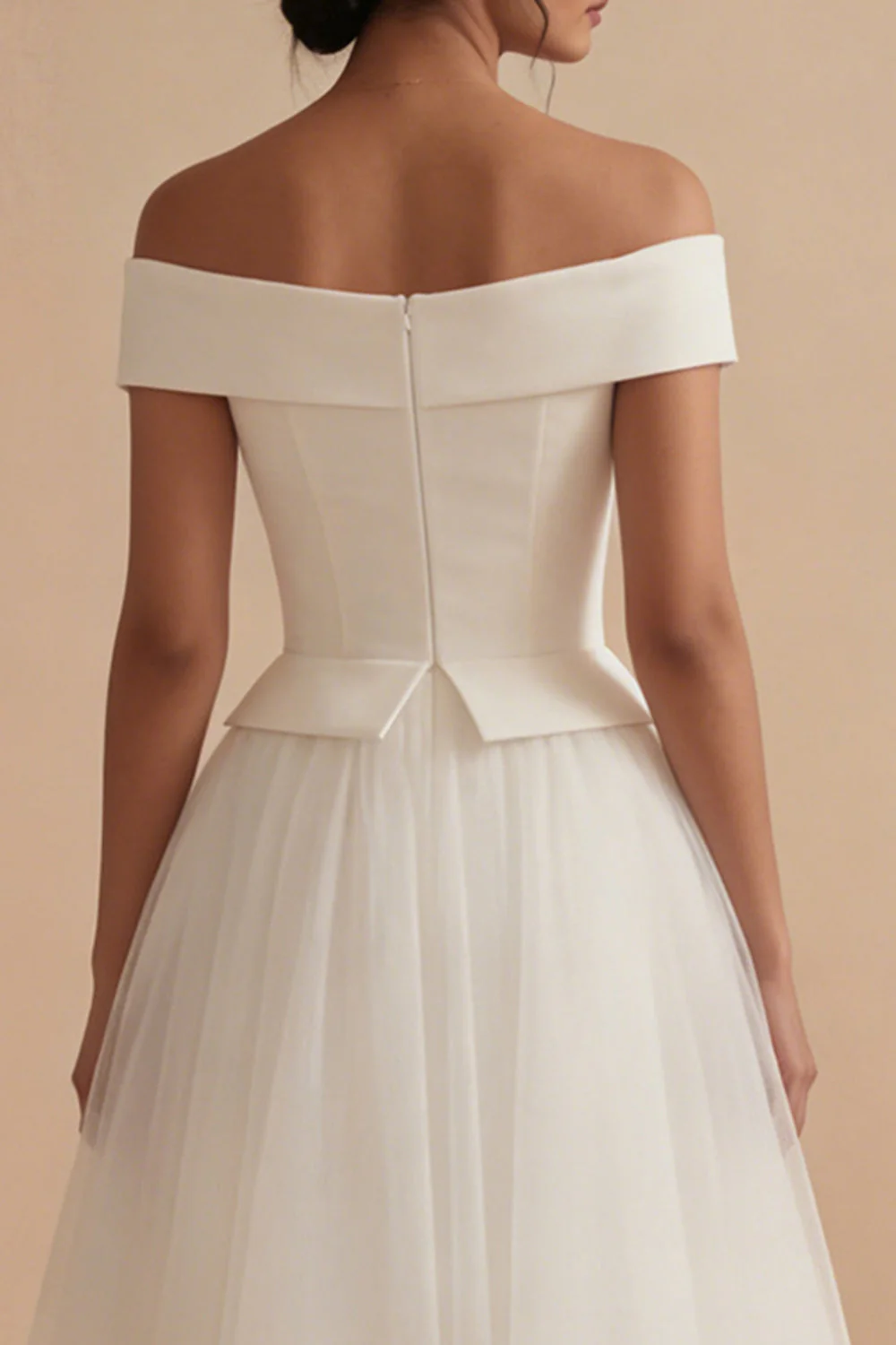 Robe de mariée bohème blanche longue à épaules décalées - Image 4