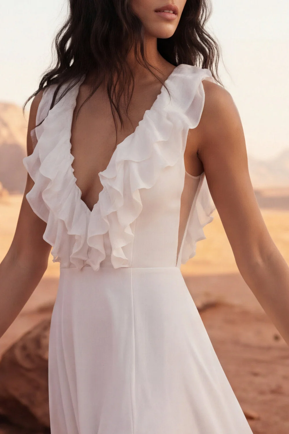 Robe de mariée bohème de plage ivoire col V maxi à volants avec fente - Image 6