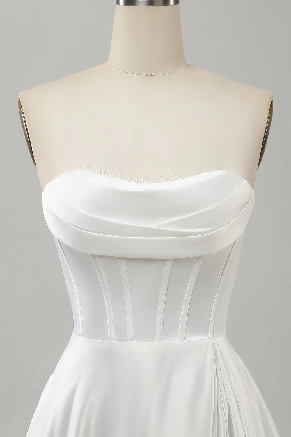 Robe de mariée élégante blanche une ligne bustier plissée Sweep Train avec fente - Image 4