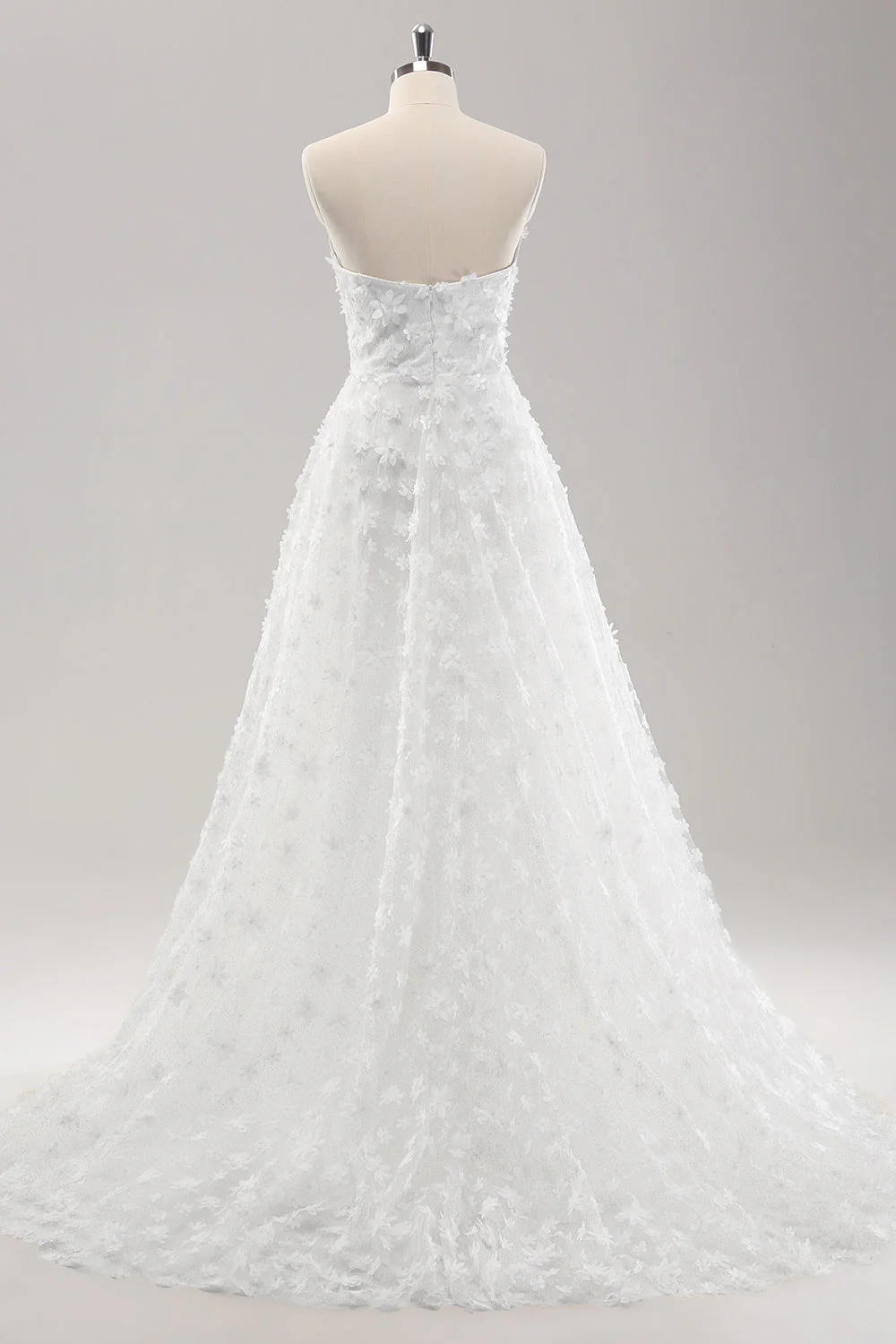 Robe de mariée en dentelle blanche à motif détachable - Image 3
