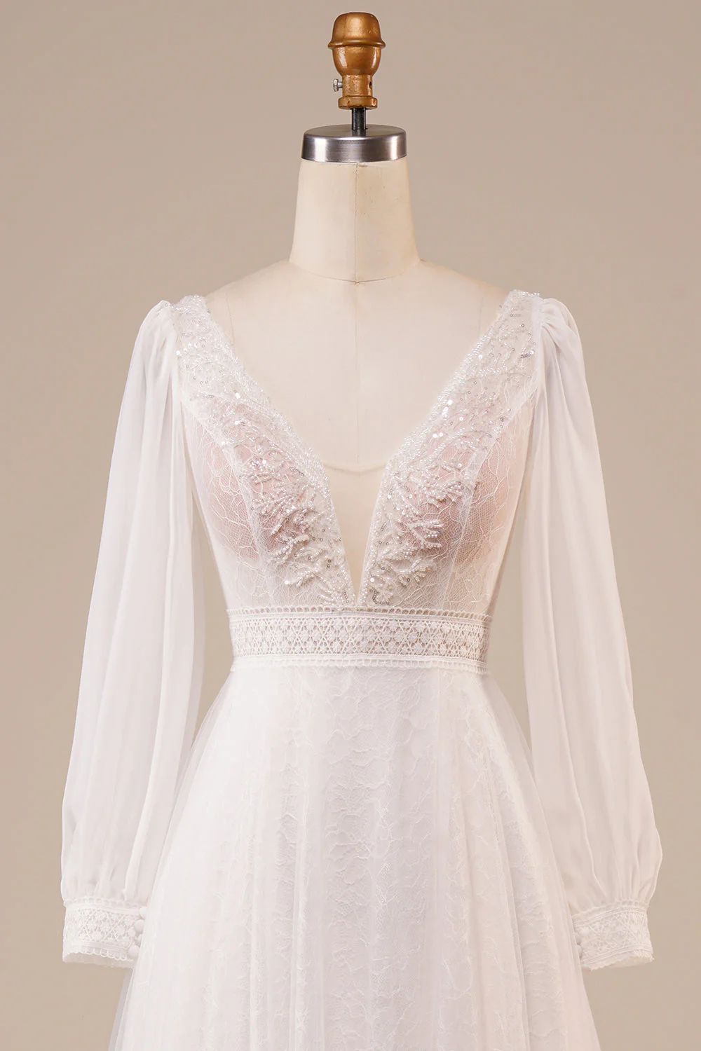 Robe de mariée en ivoire perlé en tulle A-Line avec manches - Image 6