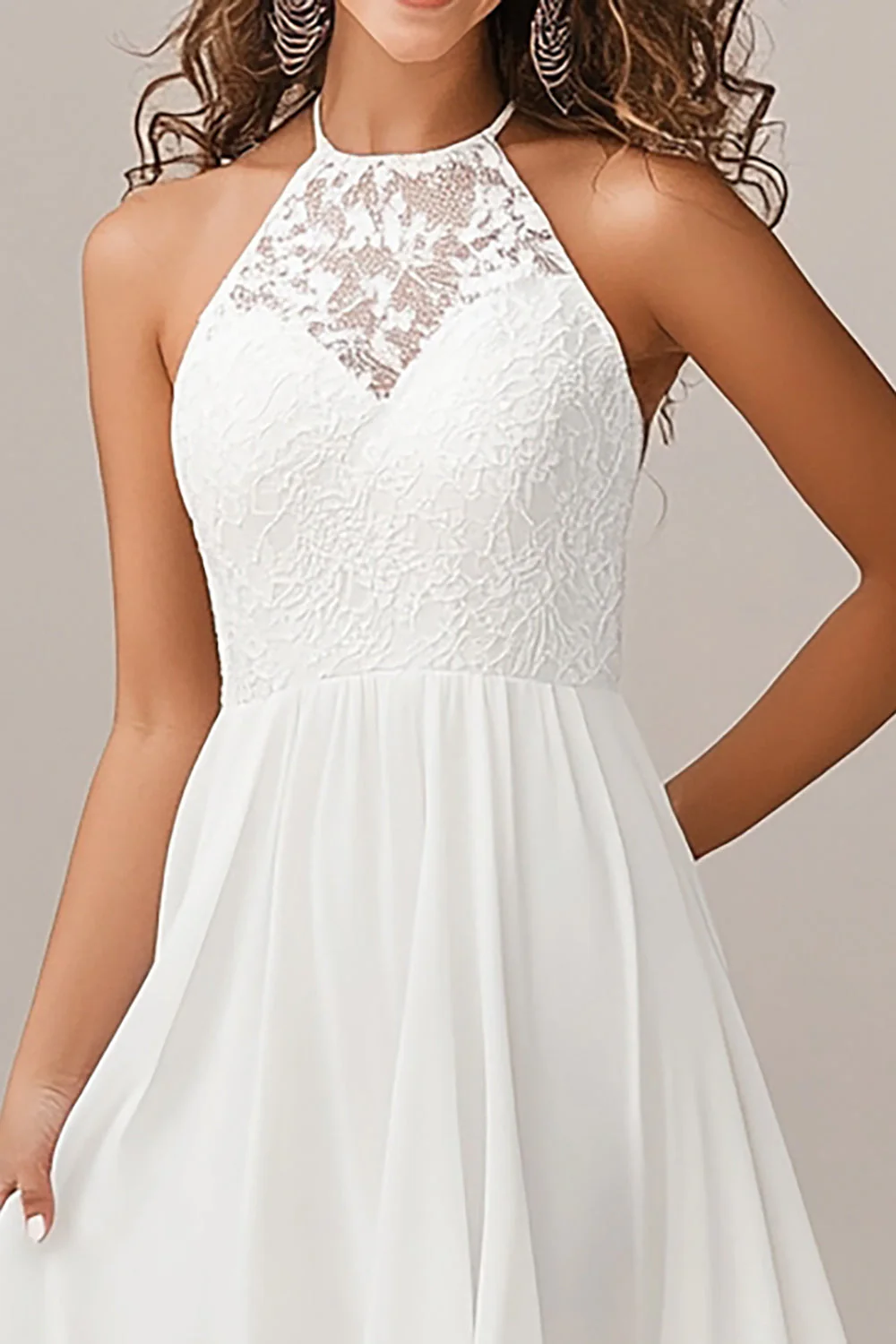 Robe de mariée en mousseline de soie blanche avec dentelle - Image 2