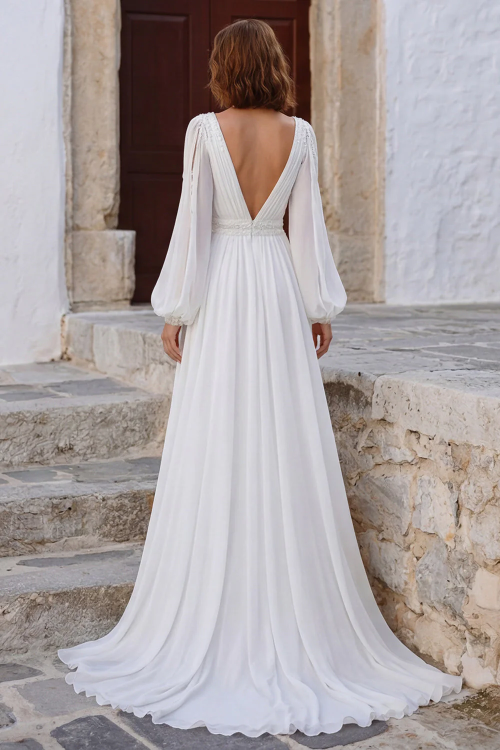 Robe de mariée longue à manches bouffantes à col en V en ivoire avec fente - Image 2