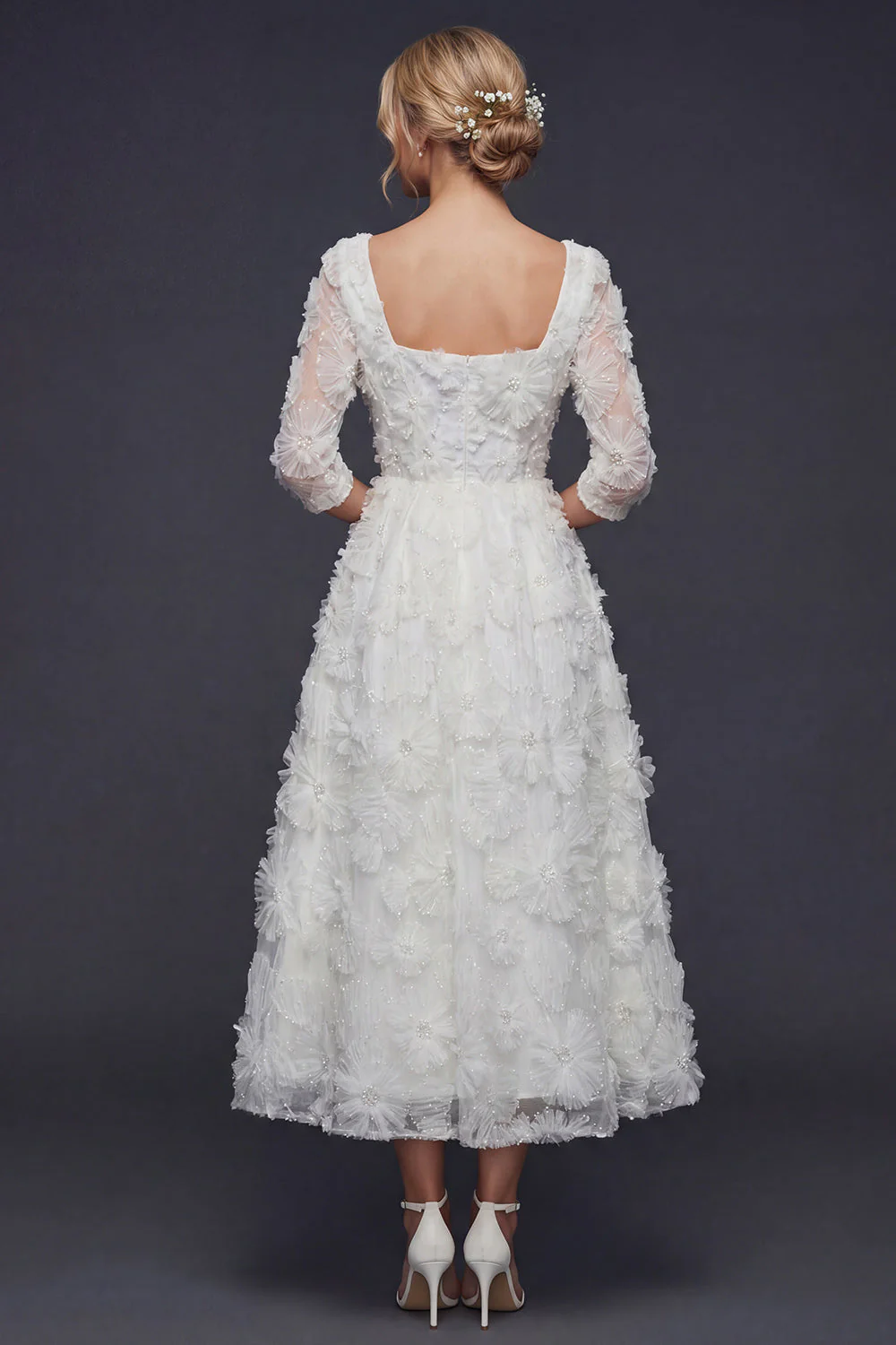 Robe de mariée longue blanche à manches 3/4 avec fleurs 3D - Image 2
