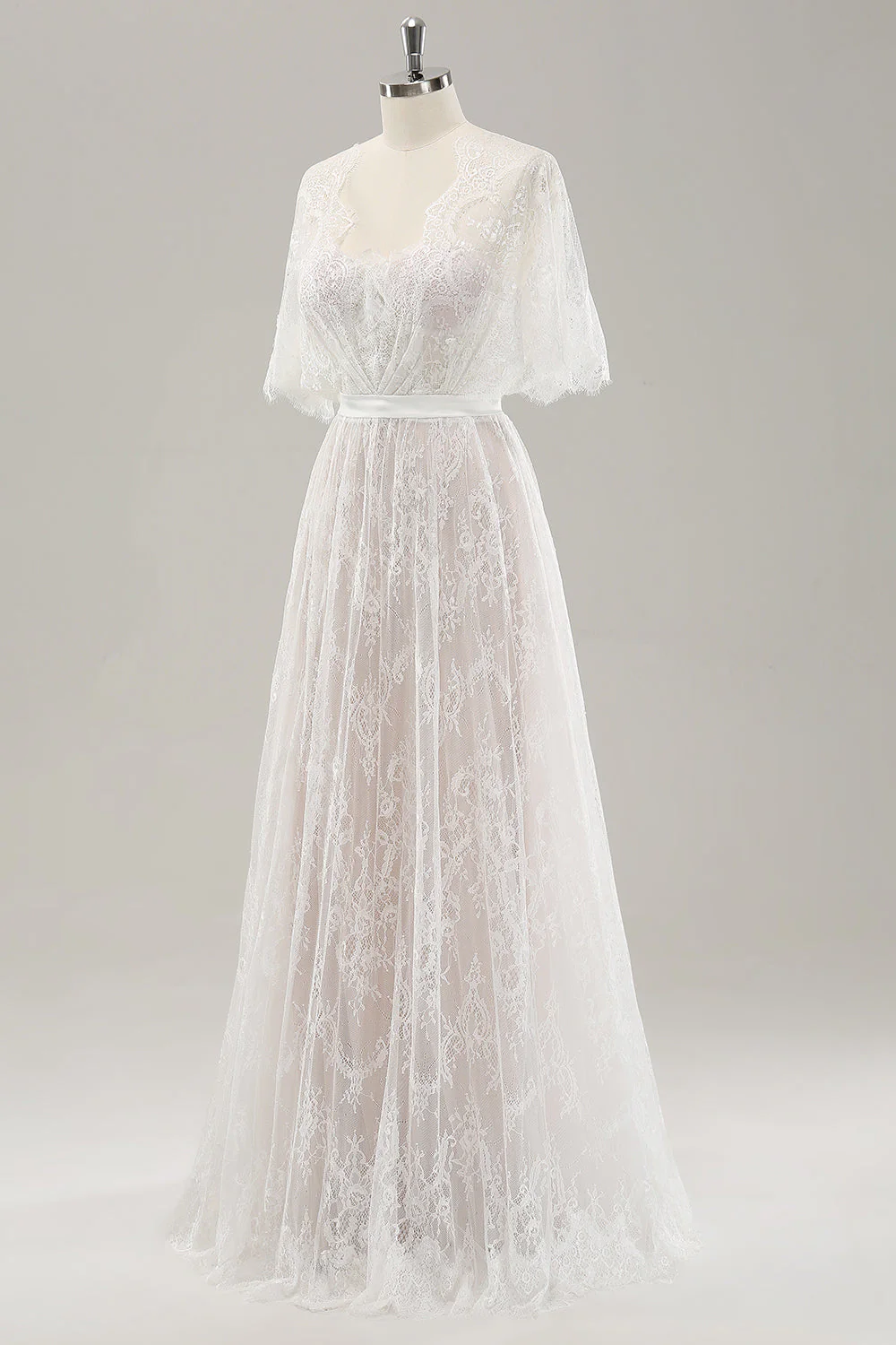 Robe de mariée longue en dentelle blanche A Line Sweetheart avec manches courtes - Image 3