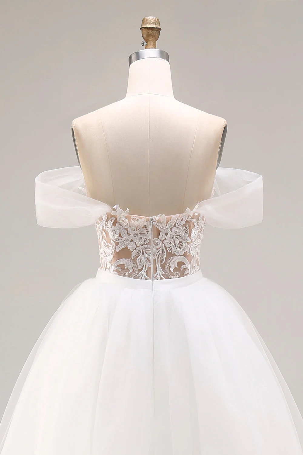 Robe de mariée longue robe de bal brodée en tulle ivoire dénudé - Image 5