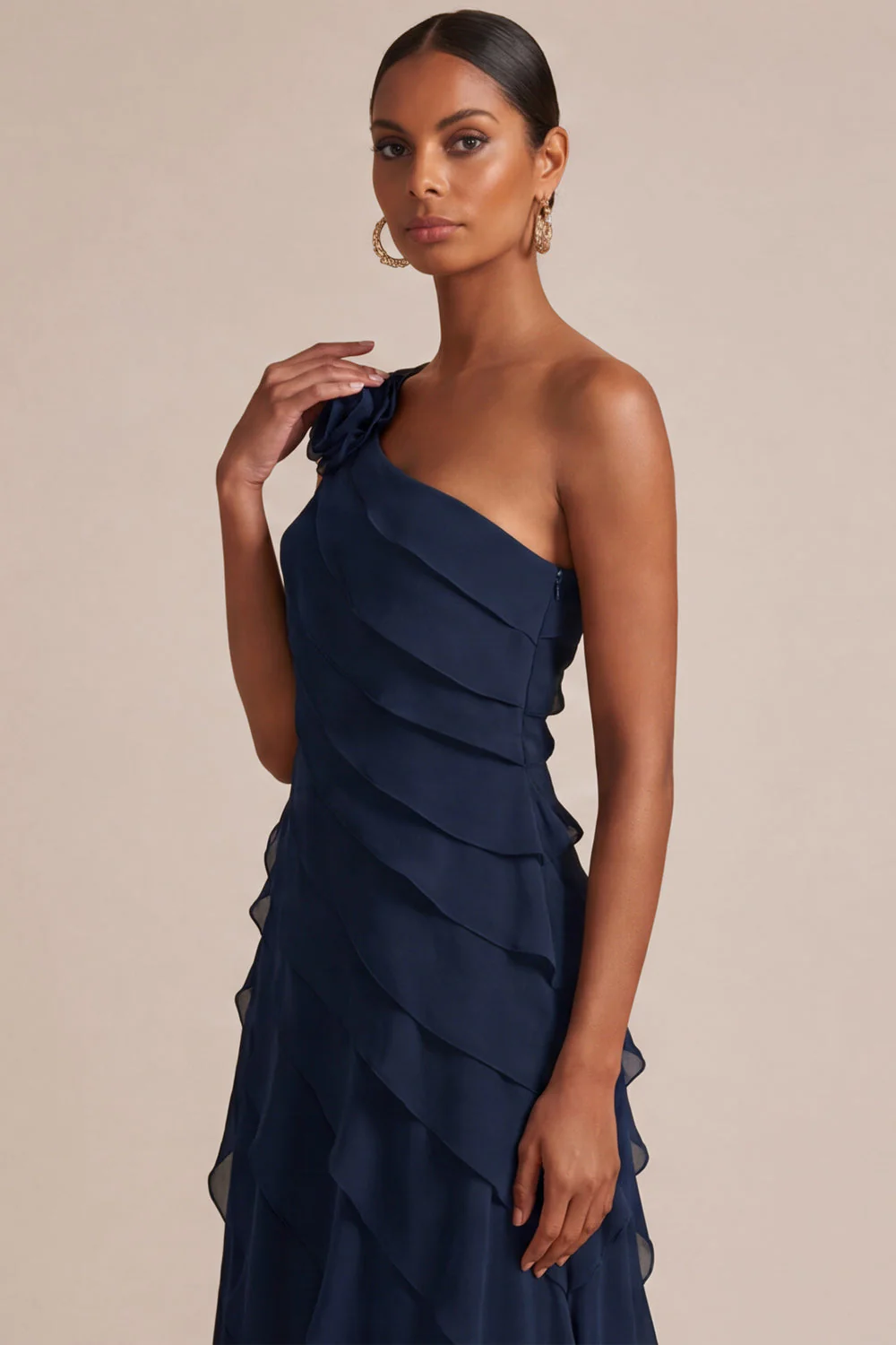 Robe de mariée marine à une épaule A Long avec une fleur 3D - Image 5