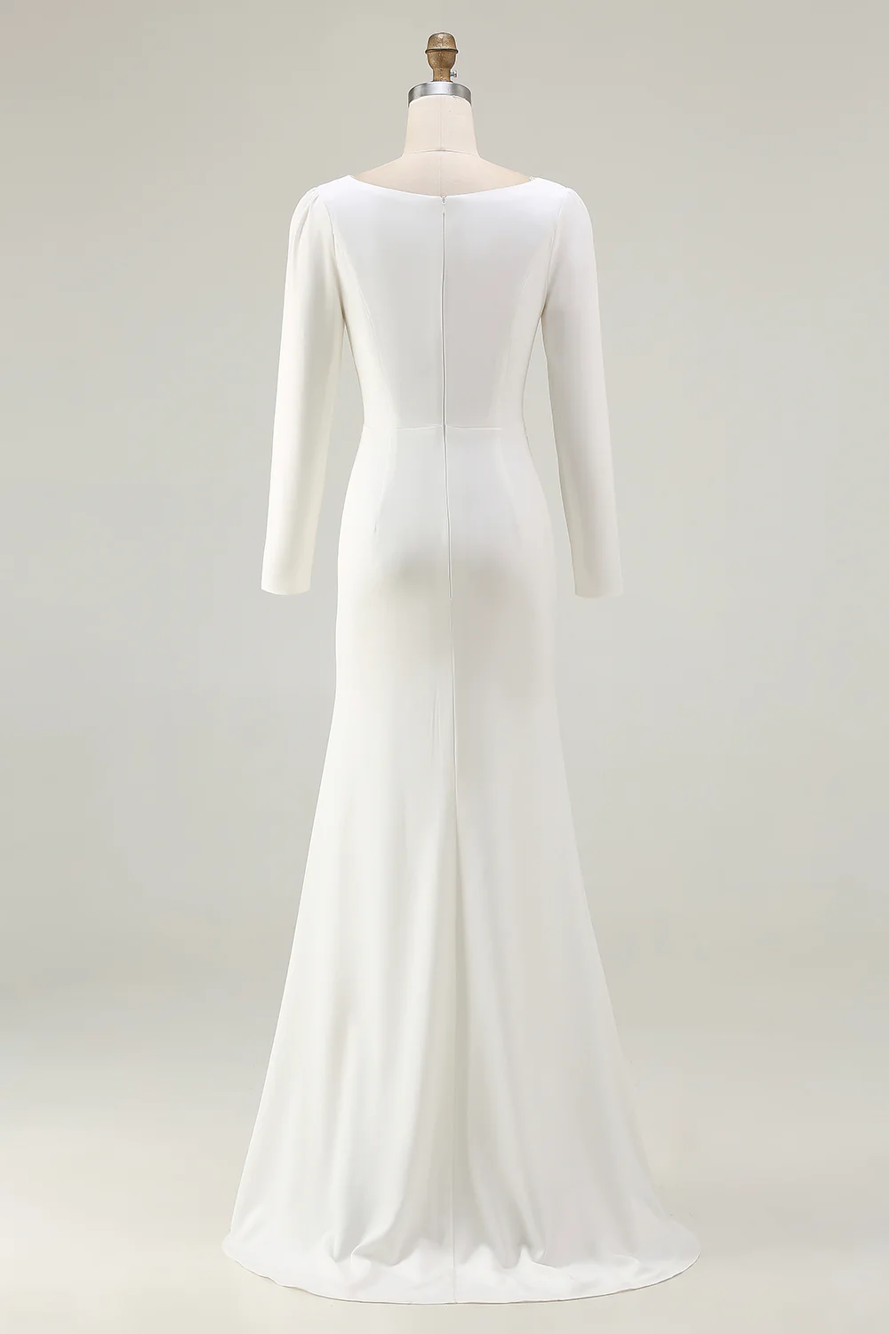Robe de mariée moulante en satin ivoire à col bateau avec fente - Image 4