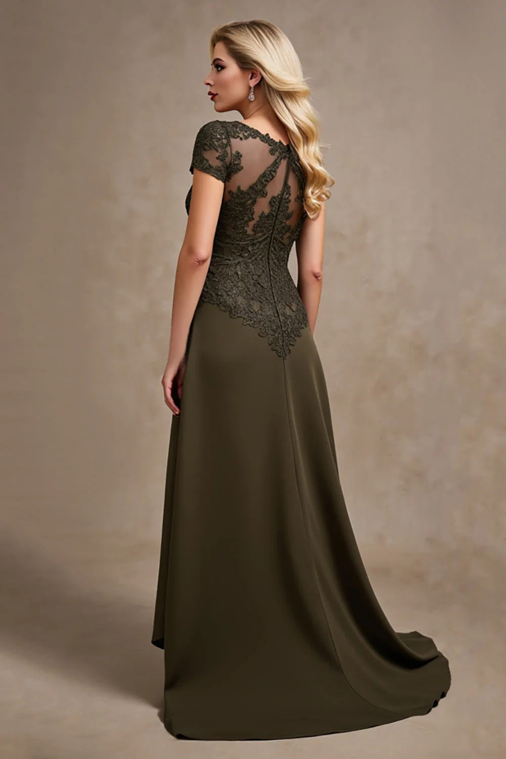 Robe de mère de la mariée asymétrique en satin olive haute basse - Image 2