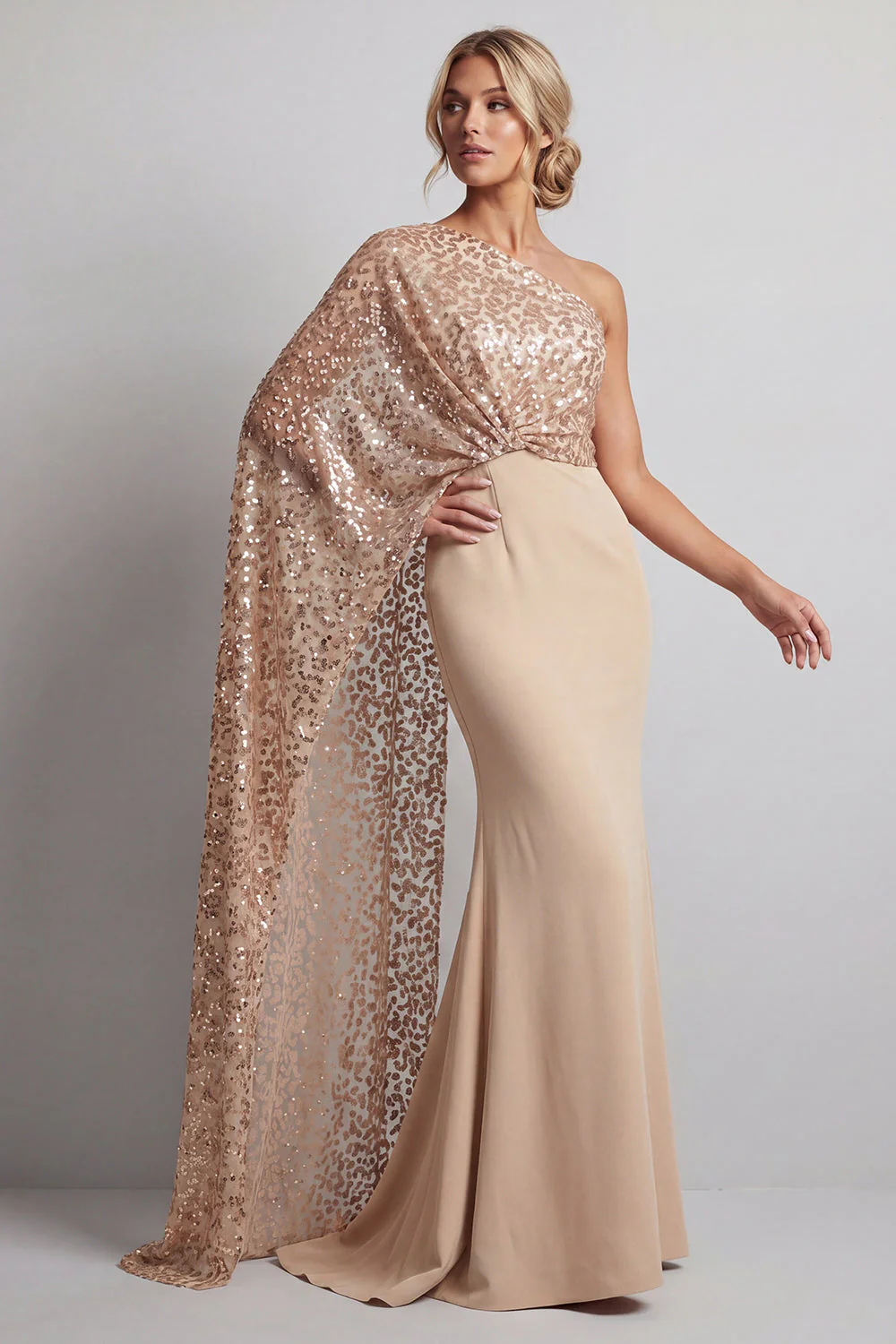 Robe de mère de la mariée en paillettes champagne scintillante sur une épaule avec cape latérale - Image 3