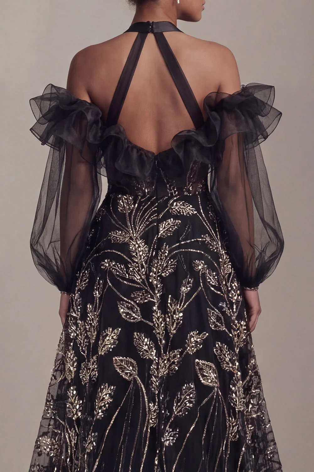 Robe de mère de mariée à paillettes noires à épaules froides A Line avec fente - Image 5
