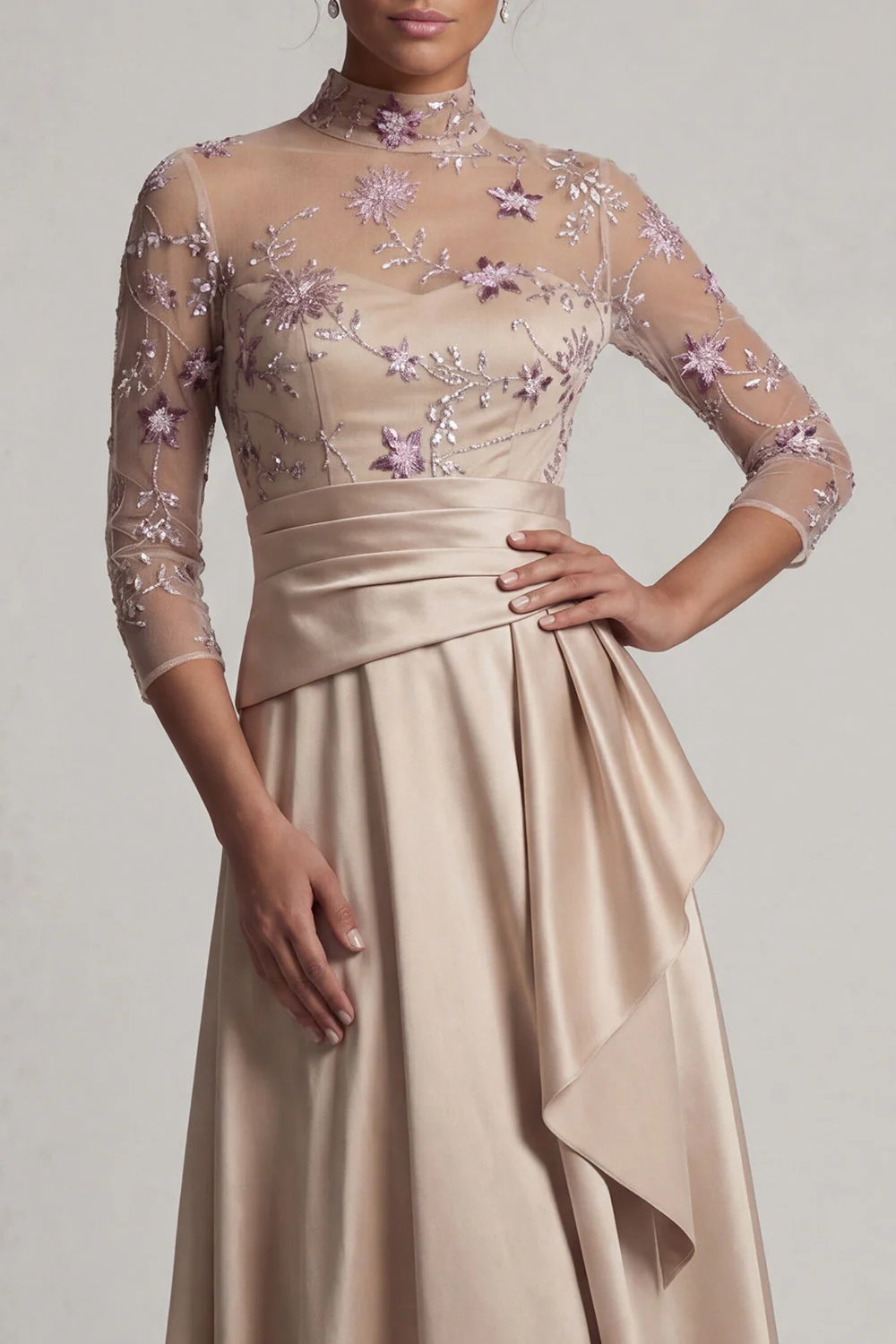 Robe de mère de mariée champagne à col haut, à col haut, fleur - Image 4
