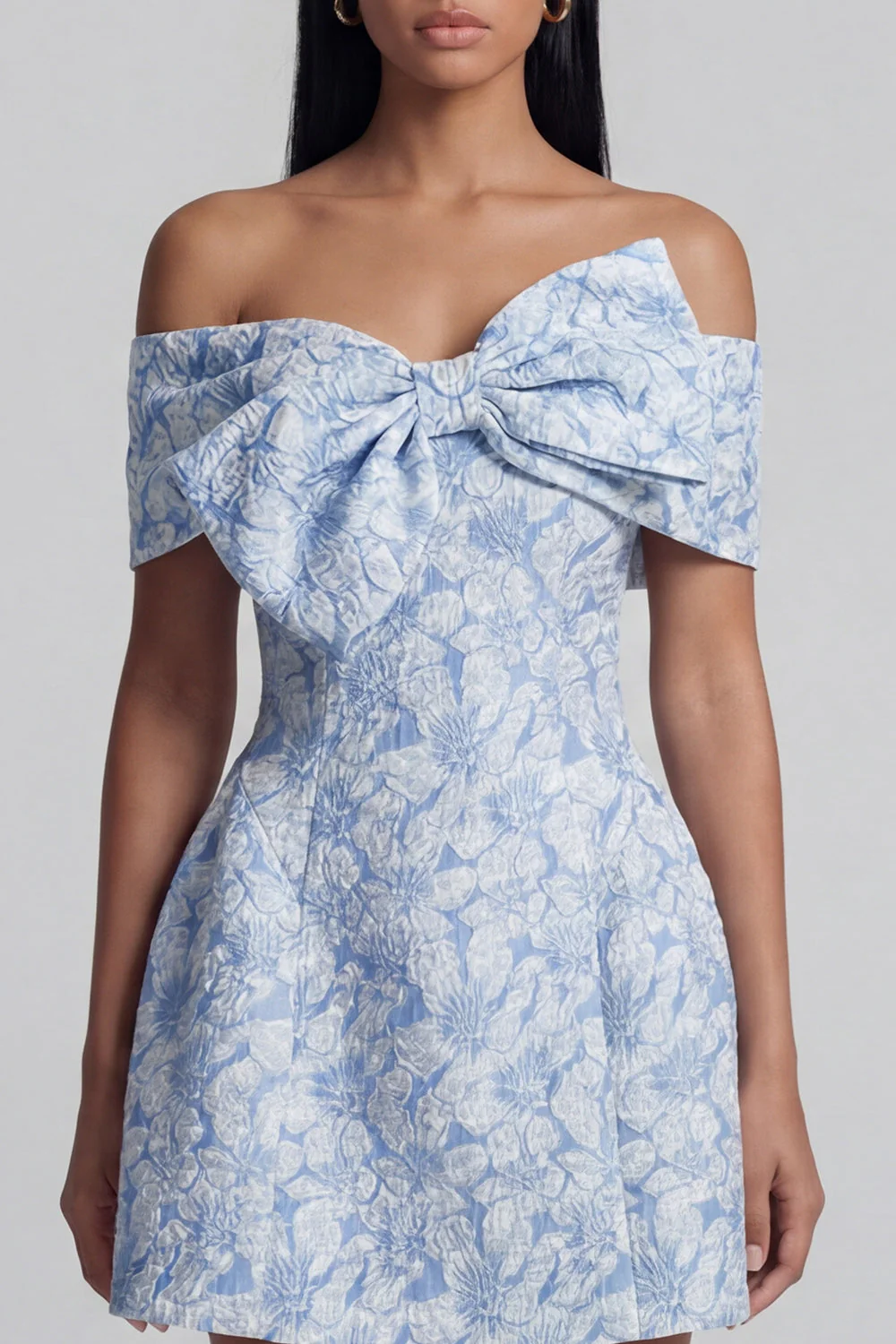Robe de mini-rentrée bleue Jacquard A-Line dénudé avec nœud - Image 4