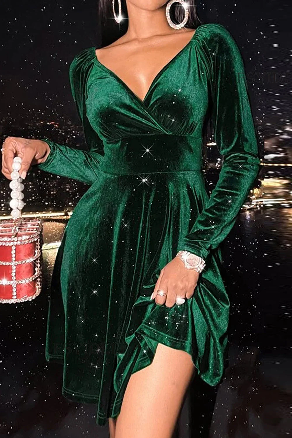 Robe de Noël en velours vert col en V - Image 4