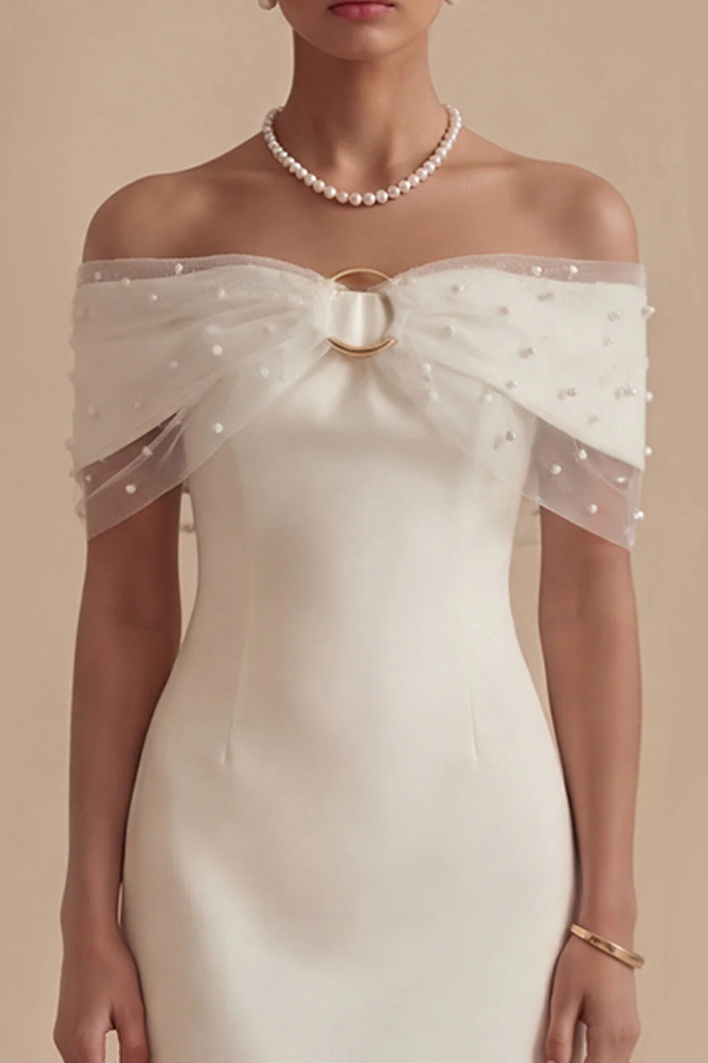 Robe de remise de diplôme blanche décalée, courte et moulante - Image 3