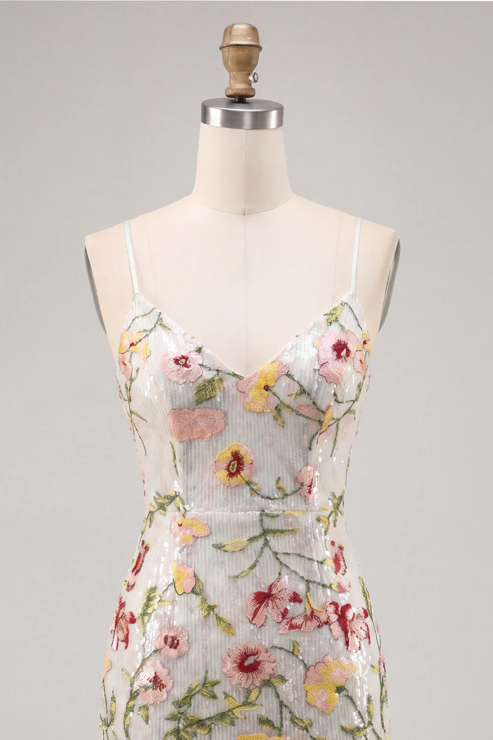 Robe de rentrée à la maison à ongles en ivoire scintillante Bodycon à fines florales - Image 7
