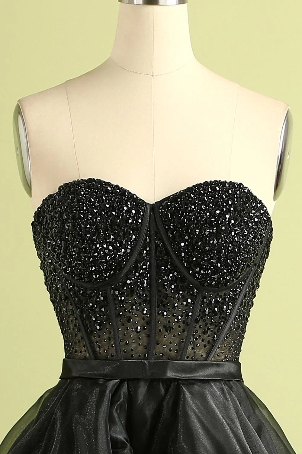 Robe de soirée noire sans bretelles - Image 4