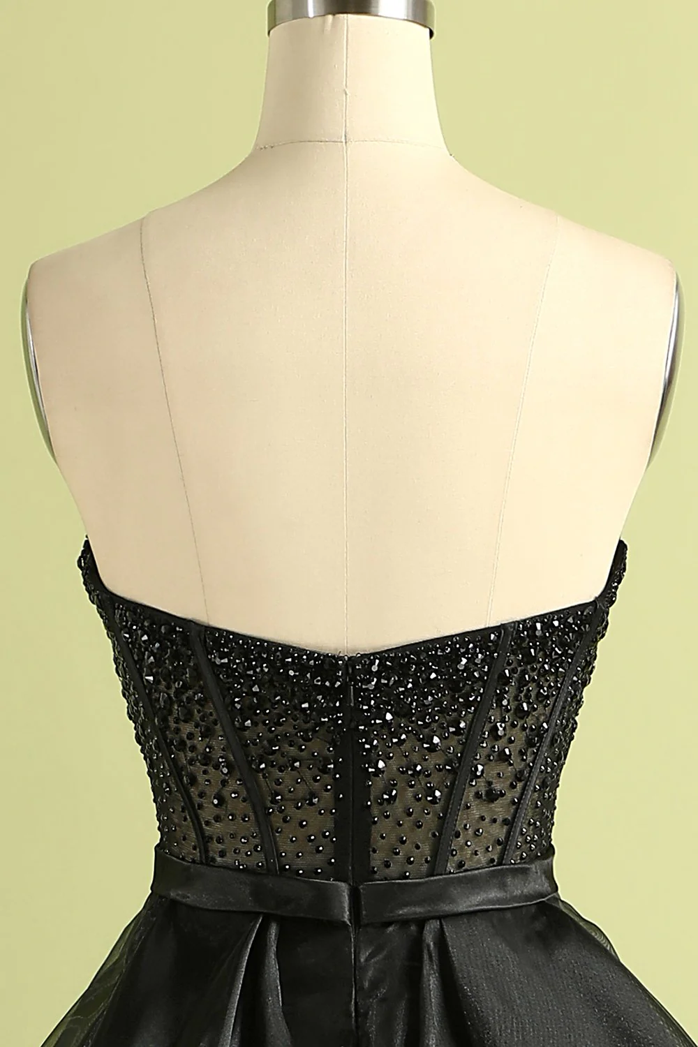 Robe de soirée noire sans bretelles - Image 5