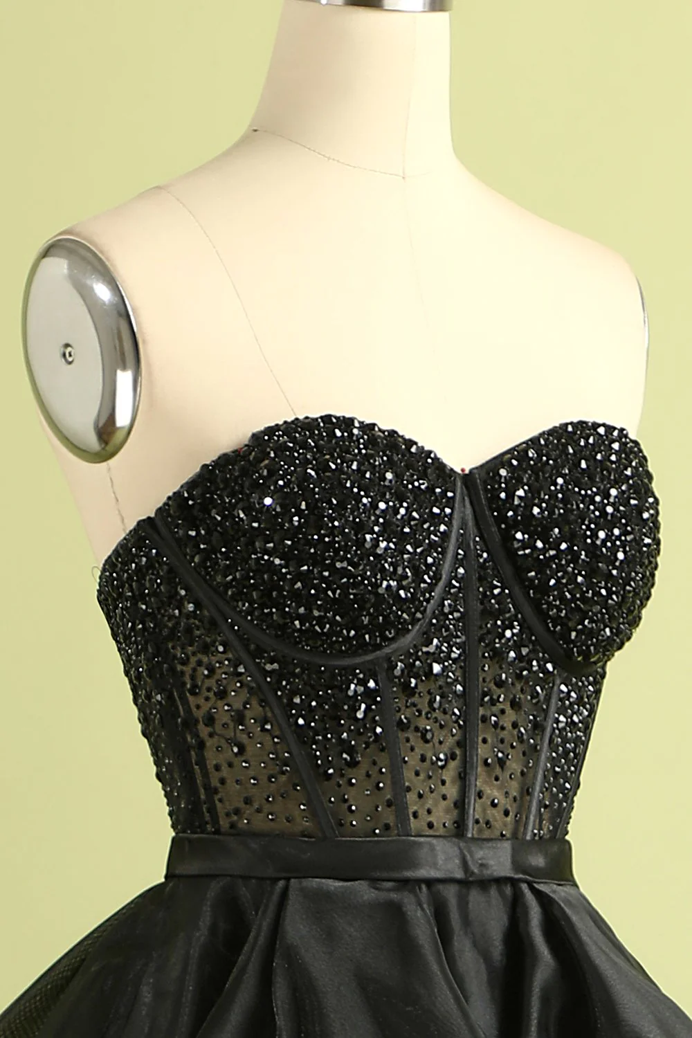 Robe de soirée noire sans bretelles - Image 6