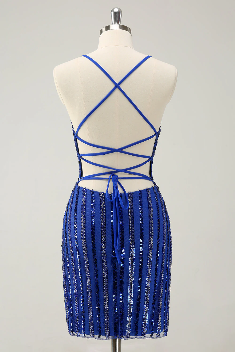 Robe de soirée court à bretelles spaghetti pailletées serrée bleu roi scintillant - Image 2