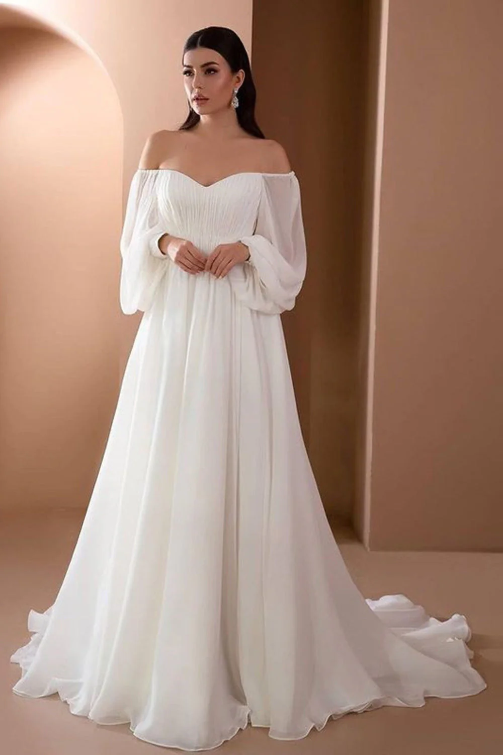 Robe de soirée de mariage blanche trapèze à manches longues épaules dénudées