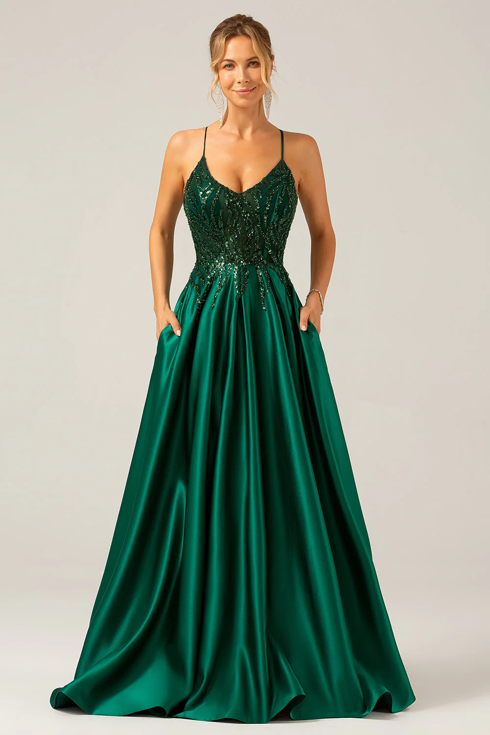 Robe de soirée longue à bretelles spaghetti trapèze vert foncé scintillante avec poches - Image 8