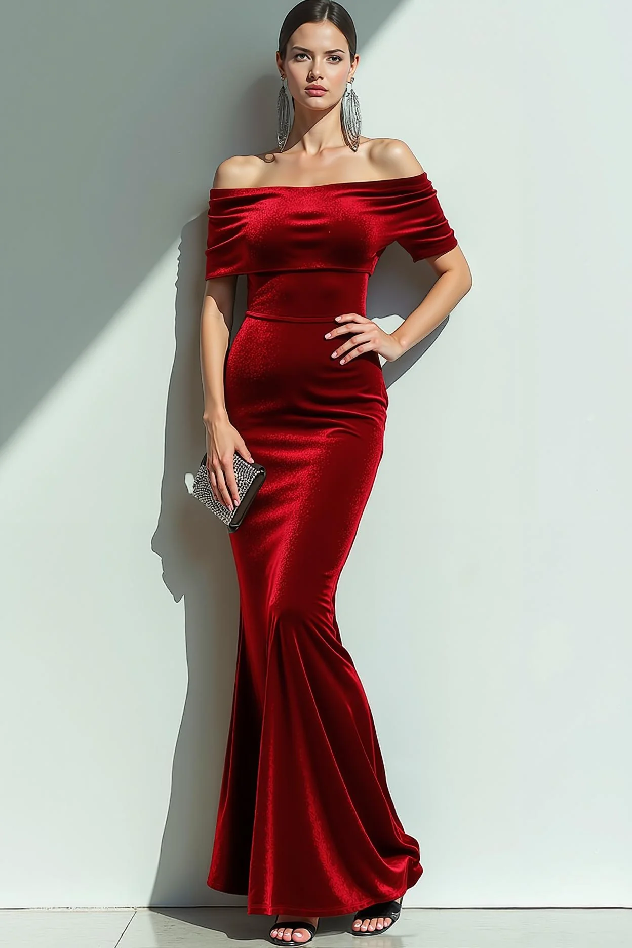 Robe de soirée maxi en velours sirène bleu marine à épaules dénudées - Image 3