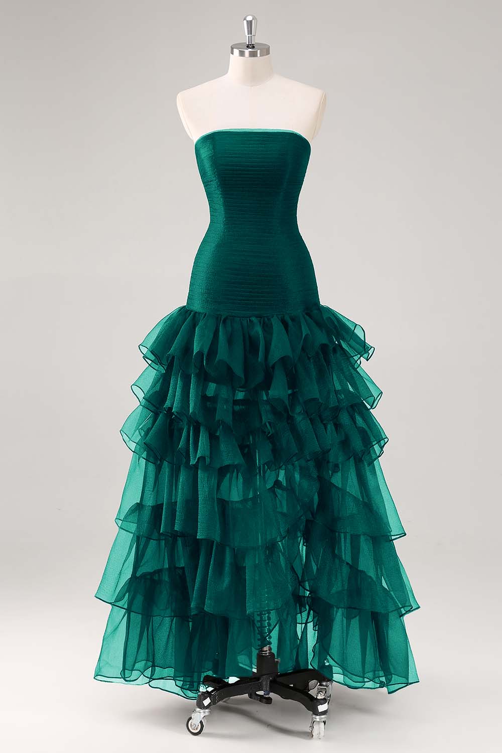 Robe de soirée noire sans bretelles en tulle à volants - Image 7